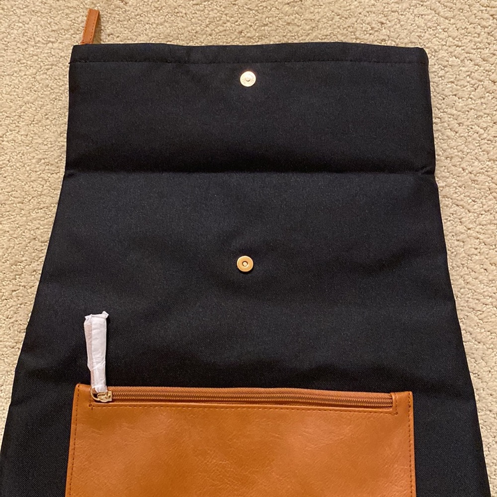 DSW Backpack - never used - Picture 3 of 6